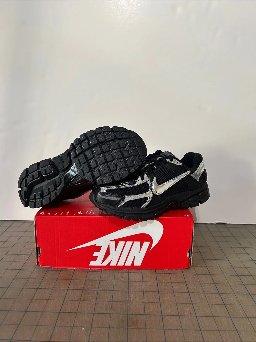 Nike Air Zoom Vomero 5 ‘Black Metallic Silver’
